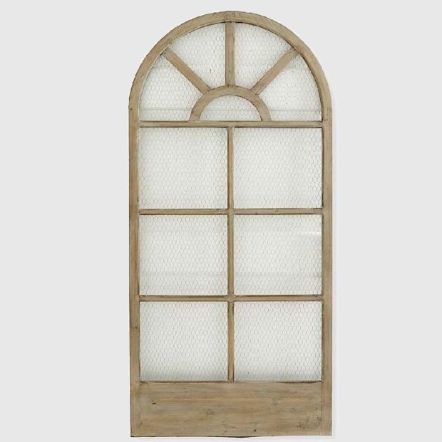 arched-wood-window-with-chicken-wire_1