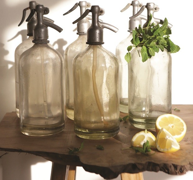 vintage-seltzer-bottles_1